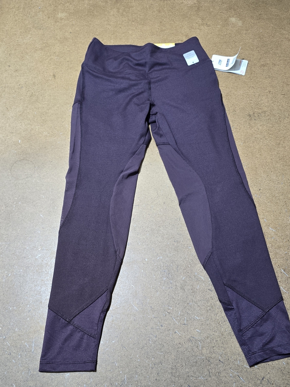 NWT Marika Ankle Leggings in Deep Plum